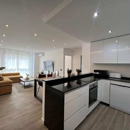 מאלגה Carrera II & Old Town By Ele Apartments מראה חיצוני תמונה