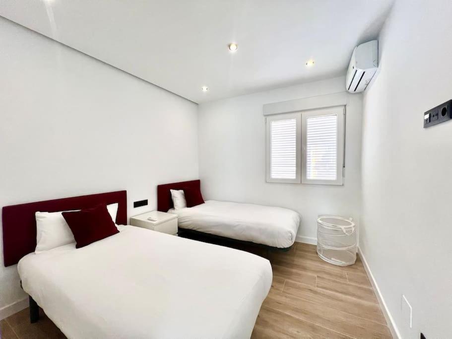 מאלגה Carrera II & Old Town By Ele Apartments מראה חיצוני תמונה